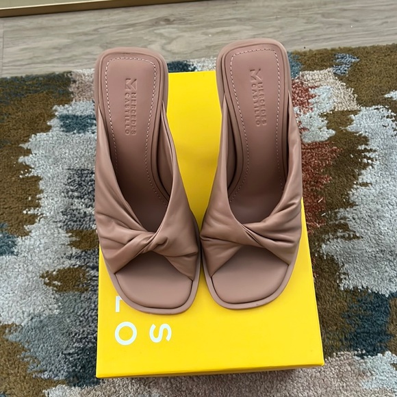 Tina high heel dune silk nappa - Picture 2 of 4